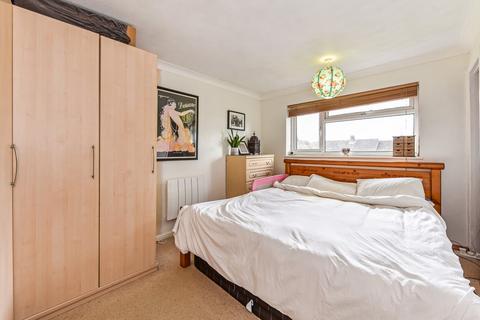 37 Garden Close, Lyndhurst, SO43 7DW