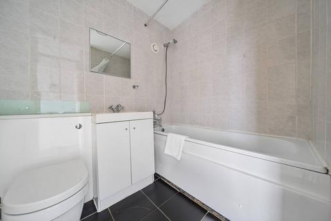 1 bedroom flat for sale, Lawn Lane, Vauxhall, London, SW8