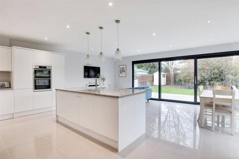 4 bedroom detached house for sale, Bradbourne Vale Road, Sevenoaks, Kent, TN13