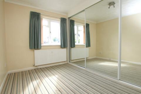 11 Darbys Close, Oakdale, Poole, BH15 3DJ