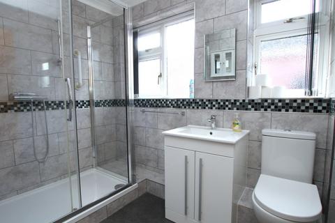 11 Darbys Close, Oakdale, Poole, BH15 3DJ