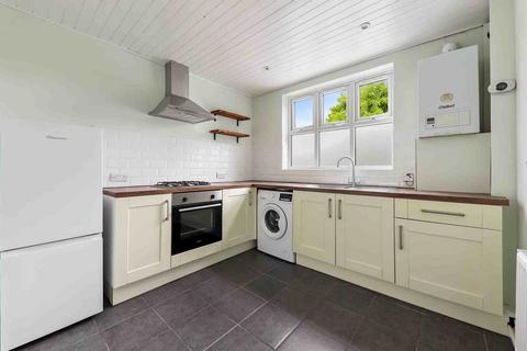 2 bedroom flat to rent, Sydenham Road, London