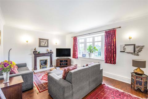 4 bedroom detached house for sale, Berger Close, Petts Wood, Orpington, BR5