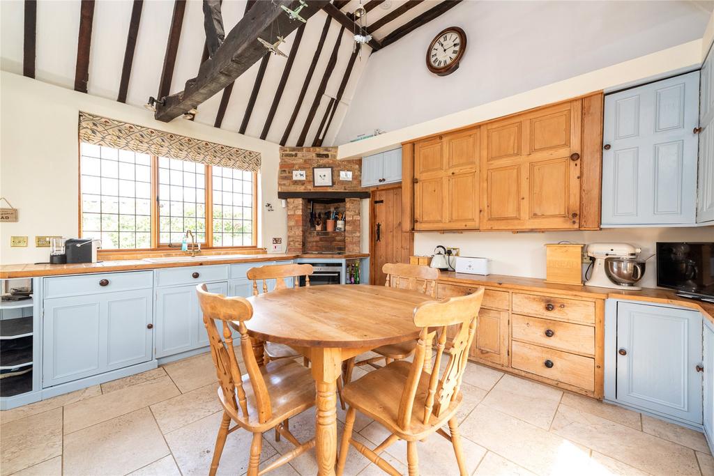 Kitchen/Breakfast