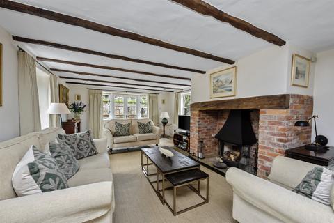 4 bedroom cottage for sale, High Street, Amberley, West Sussex, BN18