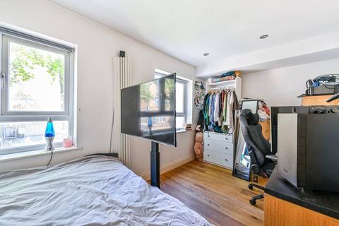 1 bedroom flat to rent, Camden Street, Camden Town, London, NW1
