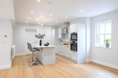 3 bedroom apartment for sale, Magdalen Road, Exeter