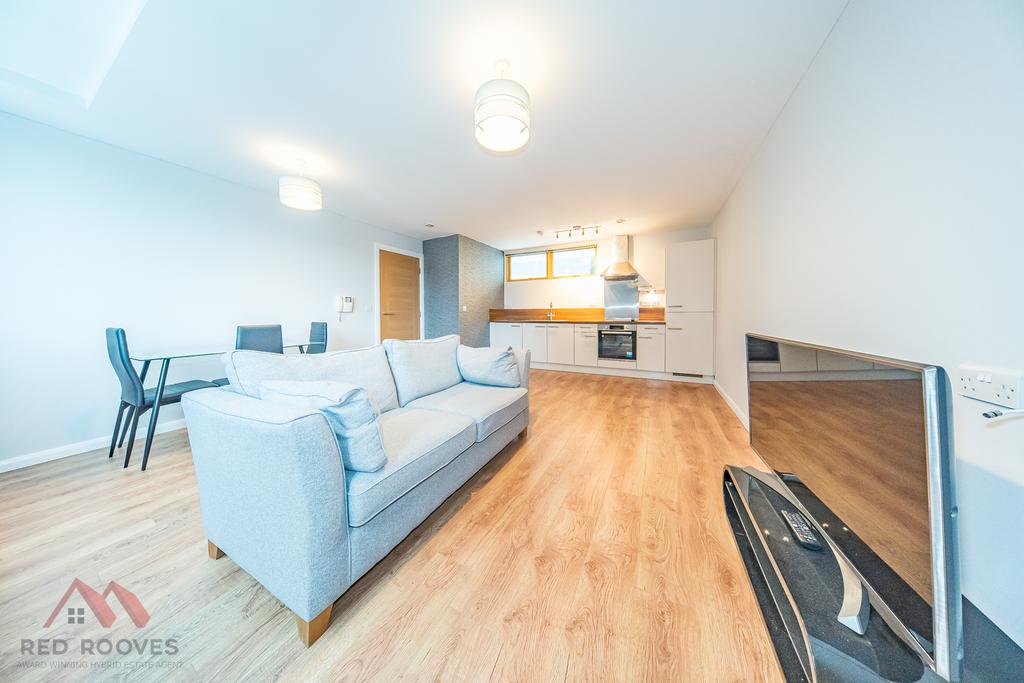 Lounge/Kitchen