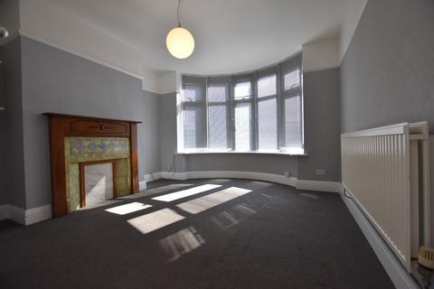 2 bedroom semi-detached house to rent, Peveril Road, New England, Peterborough, PE1