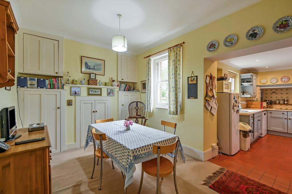 Breakfast Room