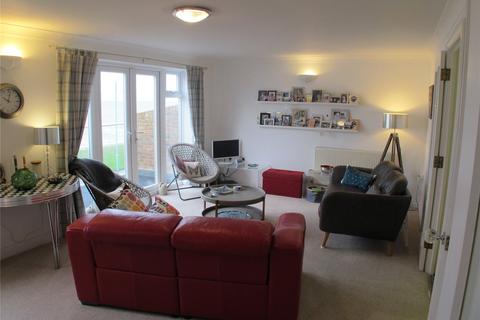 3 bedroom penthouse for sale, Drake Court, 47 Marine Parade West, Lee-On-The-Solent, Hampshire, PO13