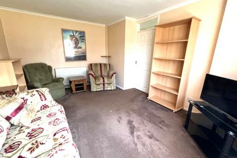3 Beverley Close, Selsey, Chichester, PO20 0DR