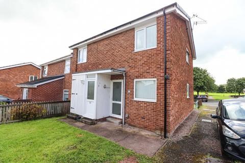 2 bedroom flat for sale, Longholme Road, Harraby, Carlisle, CA1