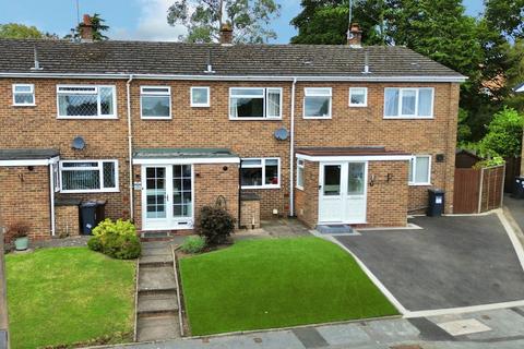 3 bedroom terraced house for sale, Westhill Close, Solihull