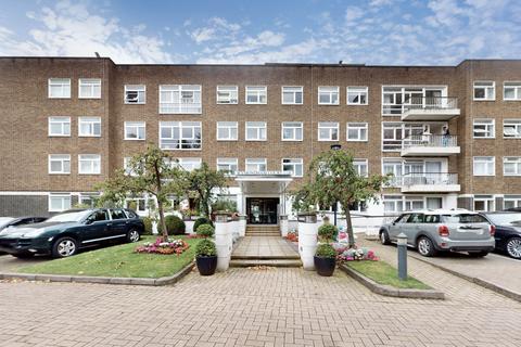 3 bedroom apartment for sale, Wymondham Court, St John's Wood Park, London, NW8