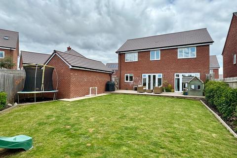 28 Emperor Way, Holmer, Hereford, HR4 9EN