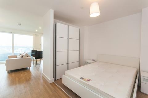 Studio to rent, Marner Point, No 1 The Plaza, Bow E3