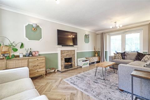 4 bedroom detached house for sale, The Spinnaker, South Woodham Ferrers, Essex, CM3