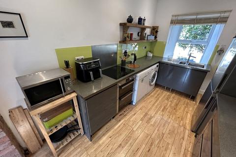 5 Conway Street, Brecon, LD3 7EU