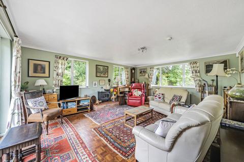 12 Main Road, Littleton, Winchester, SO22 6PS