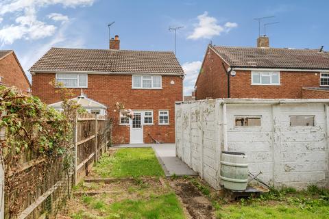 25 Blackthorn Drive, Luton, LU2 8EE