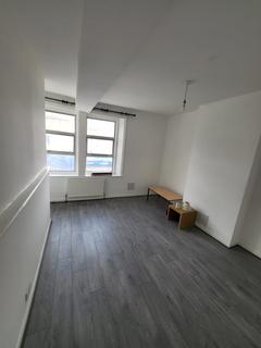 2 bedroom apartment to rent, Telegraph Mews, Ilford IG3