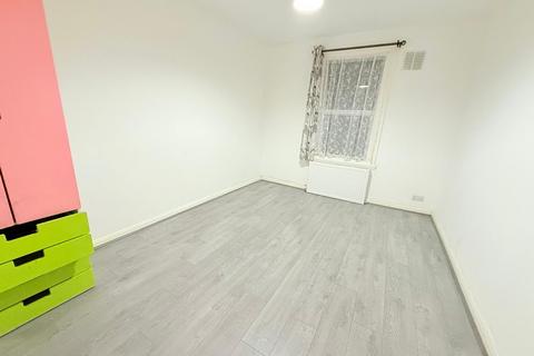 undefined, Telegraph Mews, Ilford IG3