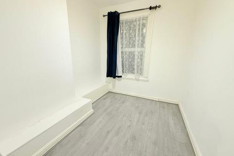 undefined, Telegraph Mews, Ilford IG3