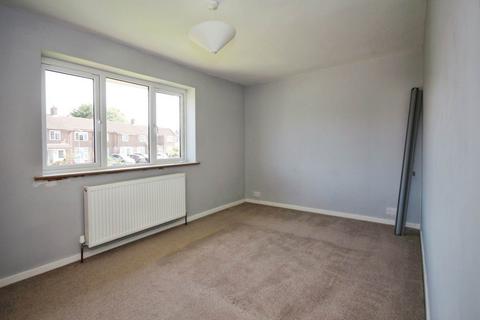 3 bedroom semi-detached house to rent, Horsneile Lane, Bracknell RG42