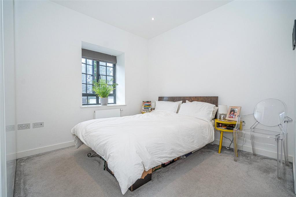 Bedroom 1 A