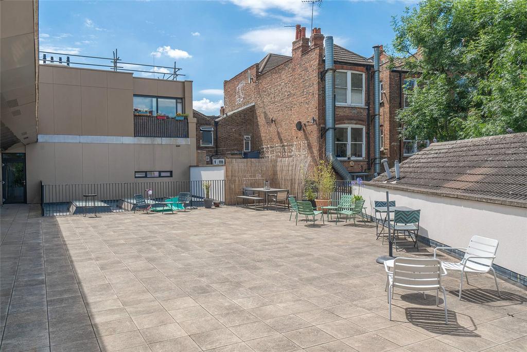 Communal Terrace B