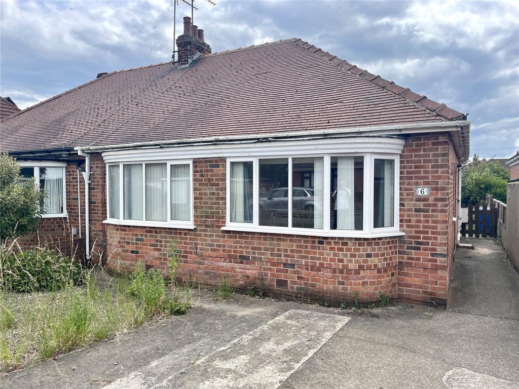 Kingston Road, Bridlington, East... 2 bed bungalow for sale £220,000
