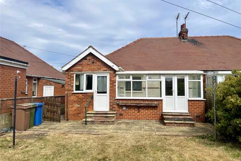 2 bedroom bungalow for sale, Kingston Road, Bridlington, East Yorkshire, YO15