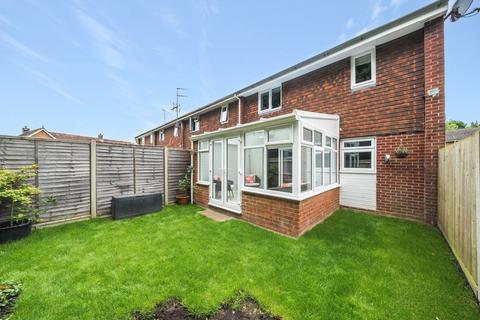 8 Baird Drive, Wood Street Village, Guildford, GU3 3EF