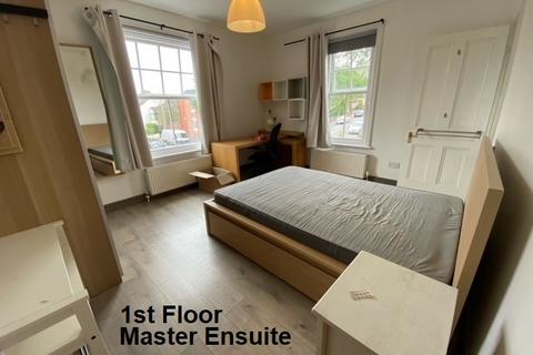 1 bedroom terraced house to rent, Oxford Street (Rooms), Penkhull, Stoke-on-Trent, ST4