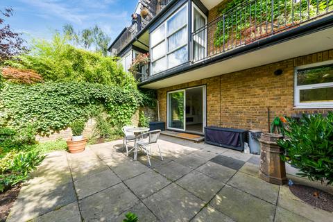 2 bedroom flat to rent, Paveley Drive, London, SW11