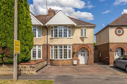 3 bedroom semi-detached house for sale, Elgin Drive, Swindon SN2