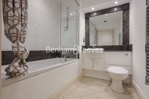 2 bedroom apartment to rent, The Boulevard, Fulham SW6