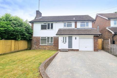 4 bedroom detached house for sale, Summerhill Lane, Lindfield, RH16