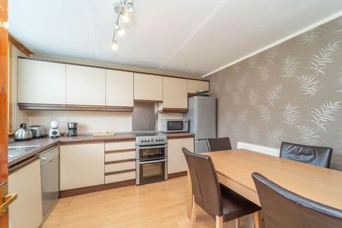 3 bedroom terraced house for sale, Dargai Place, Broxburn EH52