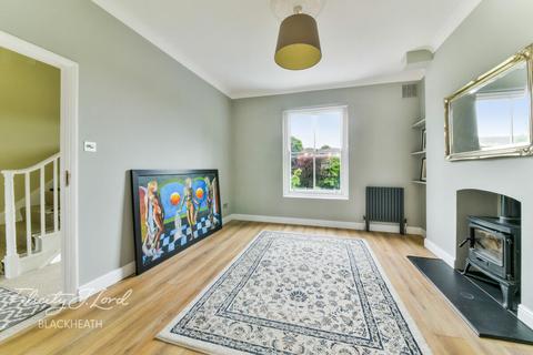 2 bedroom apartment for sale, Woodhill, LONDON