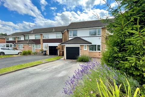32 Dordon Close, Shirley, Solihull, B90 1AH