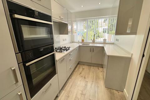 32 Dordon Close, Shirley, Solihull, B90 1AH