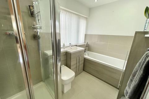 32 Dordon Close, Shirley, Solihull, B90 1AH