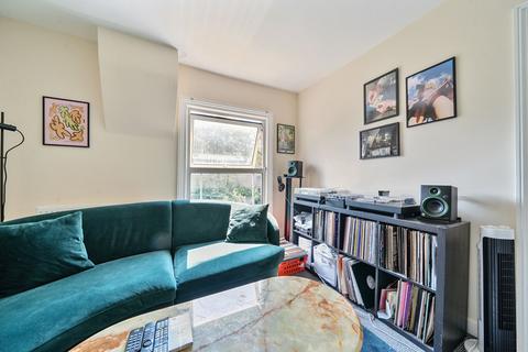 2 bedroom apartment for sale, Upper Brockley Road, London