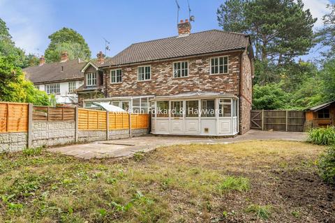 11 Coniscliffe Close, Chislehurst, BR7 5NW