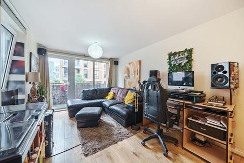 2 bedroom apartment for sale, Norman Road, London