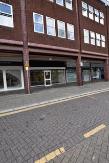 Retail property (high street) to rent, Midgate, City Centre, Peterborough, PE1