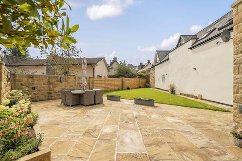 2 bedroom mews for sale, Queen Parade, Harrogate, HG1