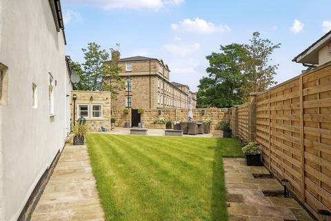 2 bedroom mews for sale, Queen Parade, Harrogate, HG1